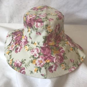 Floral Wide Brim Foldable Bucket Hat – Canvas Feel Cotton Sun & Rain Hat